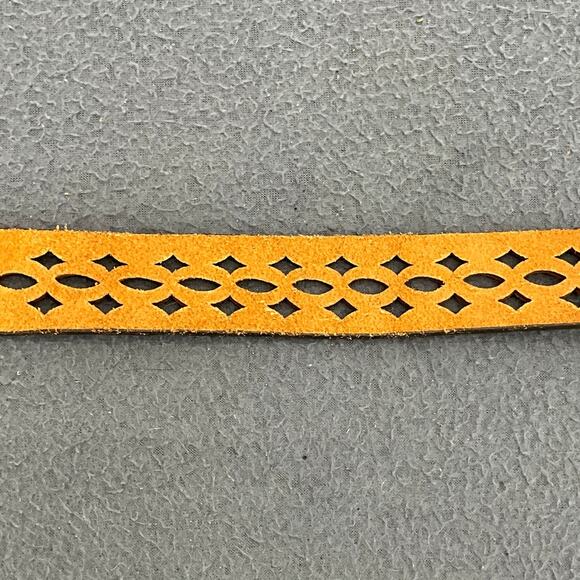 Vintage Brown Genuine Leather Belt Cut Out Tooled Women Large 27.5” - 31.5” - Picture 7 of 8